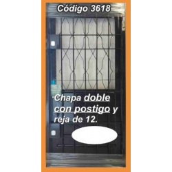 Puerta de Chapa Doble Modelo 3618 con Reja 12 y Postigo